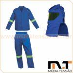 Enxoval completo Risco III / Risco IV composto por: Calça, Camisa e Capuz de Segurança